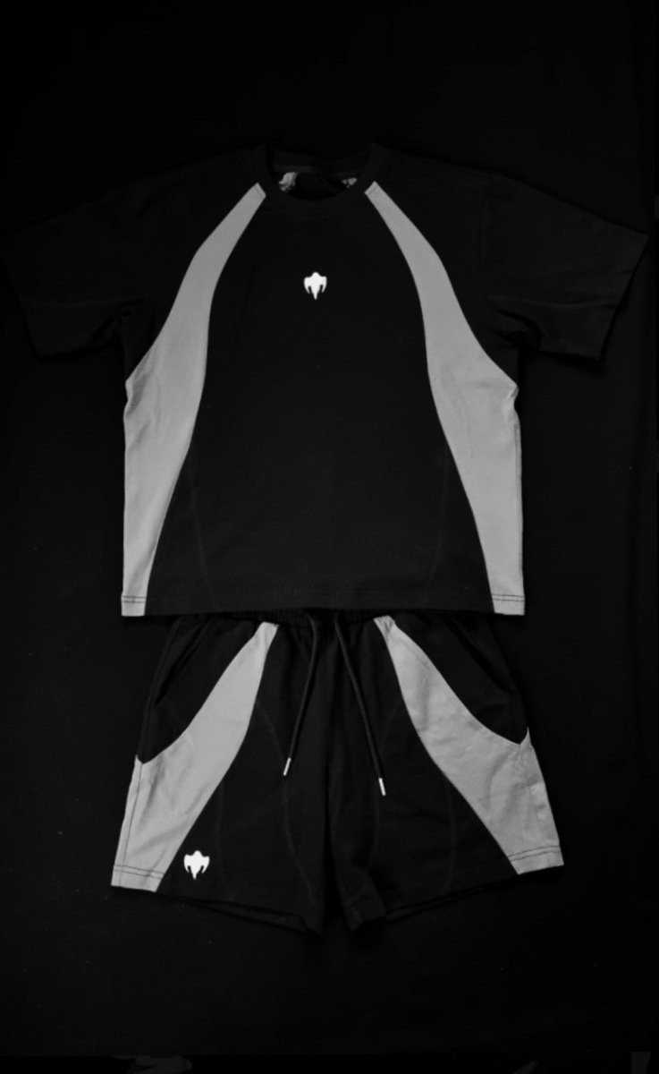 STEALTH SET (T-SHIRT + SHORTS)