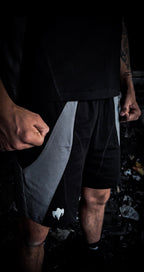 STEALTH PHANTOM SET (T-SHIRT + SHORTS)